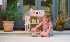 Stadtspielhaus Für Eine Puppe Aus Holz Foxtail Villa Tender Leaf Toys Rosa 12 Teile Mit Möbeln, Höhe 71 Cm -Tender Leaf tl8128 k tender leaf domcek