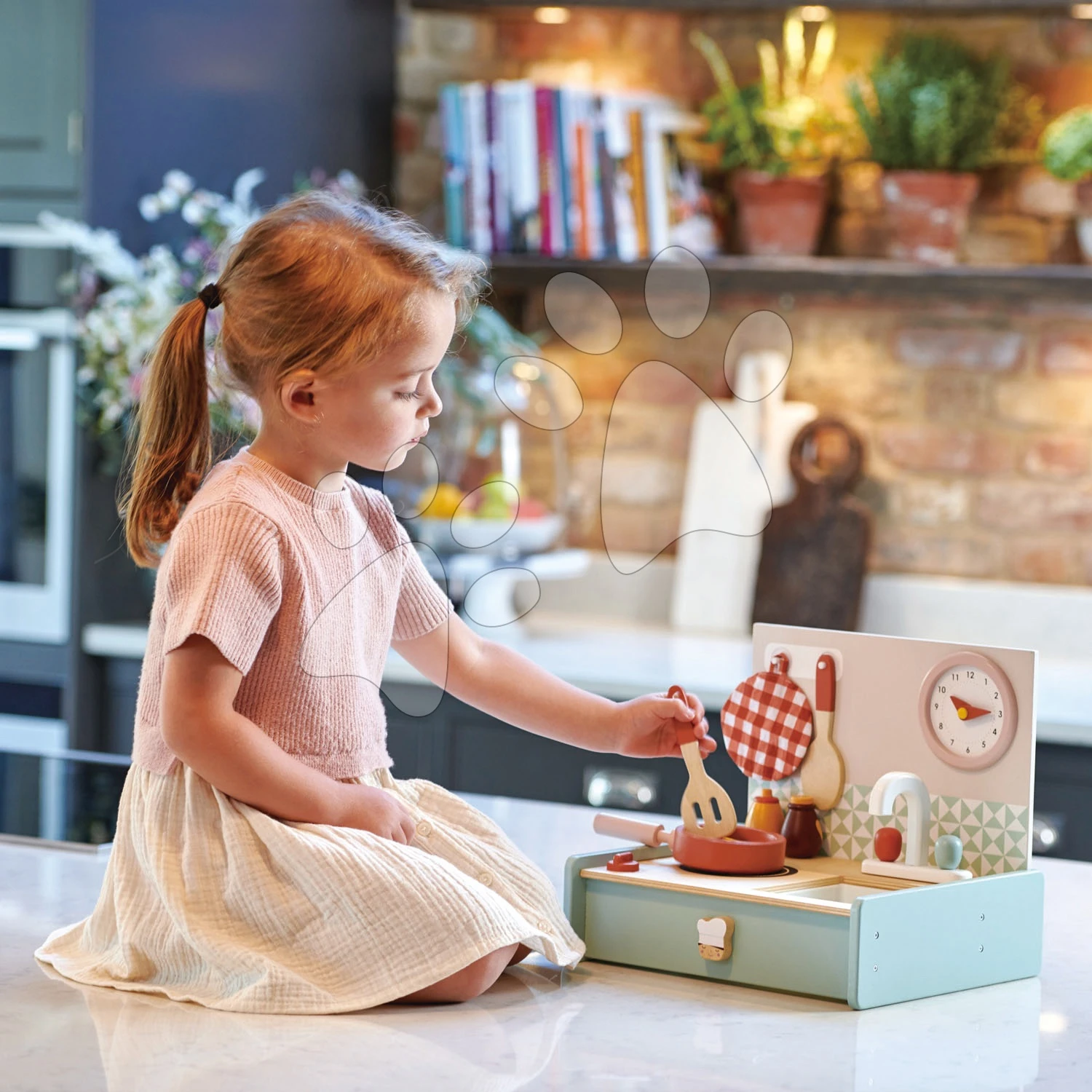 Holzküche In Der Schublade Kitchenette Tender Leaf Toys Mit Uhr Pfanne Lebensmitteln 2 Holzküche In Der Schublade Kitchenette Tender Leaf Toys Mit Uhr Pfanne Lebensmitteln – Bild 2