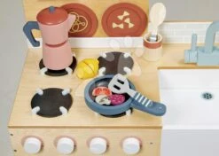 Holzküche Mit Pizzaofen La Fiamma Grand Kitchen Tender Leaf Toys Mit Reichhaltiger Ausstattung Und Einer Verlängerten Theke 101 Cm Hoch -Tender Leaf tl8207 e tender leaf kuchynka