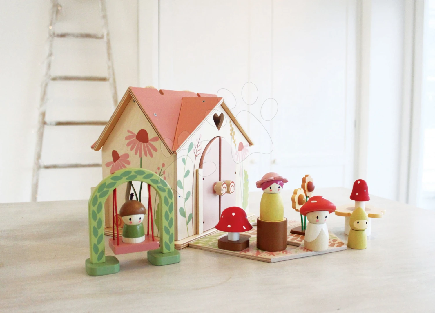 Waldhaus Aus Holz Rosewood Cottage Tender Leaf Toys Mit Schaukel Garten Und 4 Figuren 7 Waldhaus Aus Holz Rosewood Cottage Tender Leaf Toys Mit Schaukel Garten Und 4 Figuren – Bild 7