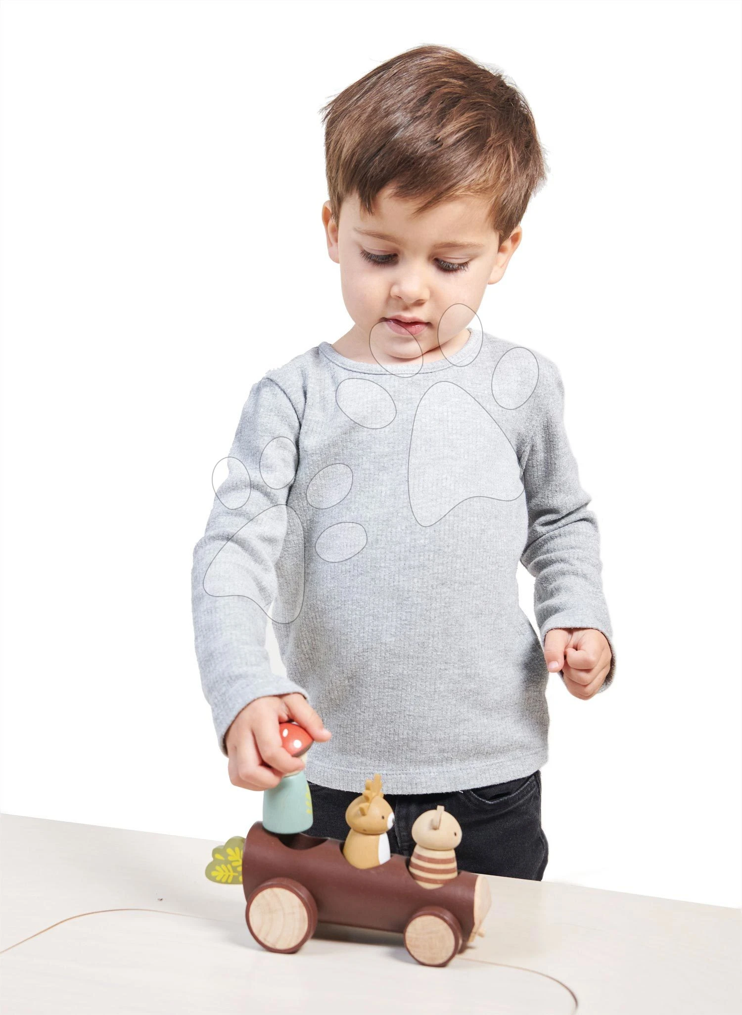 Waldtaxi Aus Holz Timber Taxi Tender Leaf Toys Aus Merrywood Tales Mit 3 Figuren TL8386 2 Waldtaxi Aus Holz Timber Taxi Tender Leaf Toys Aus Merrywood Tales Mit 3 Figuren TL8386 – Bild 2