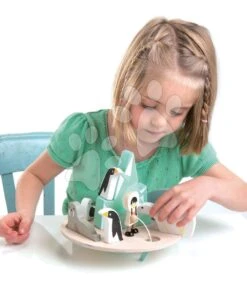 Holz-Eisbock Mit Tieren Balancing Polar Circle Tender Leaf Toys Und Eskimo Beim Fischen