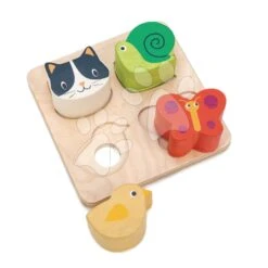 Hölzerne Tierformen Touch Sensory Tray Tender Leaf Toys Auf Einer Matte 4 Sorten Ab 18 Monaten